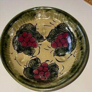 Medium Mexico  Terra Cotta Pottery Serving Bowl Grape Motif